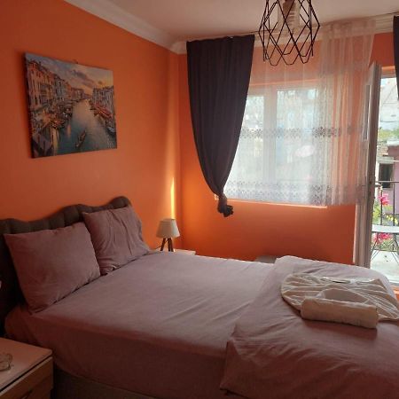 Taksim Apart 2 Hotel Istanbul Exteriör bild